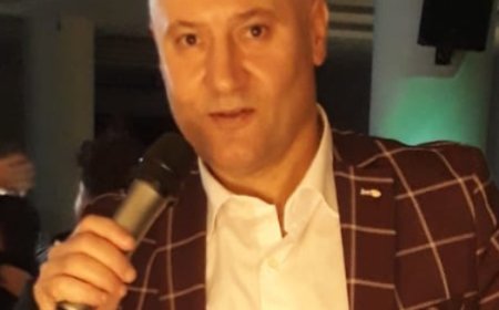 Bünyamin Çelik Yeniden Sahnelere Dönüyor