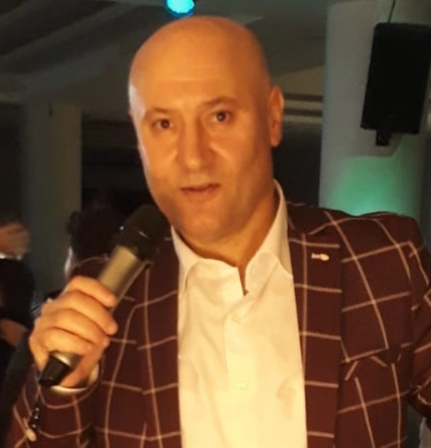 Bünyamin Çelik Yeniden Sahnelere Dönüyor