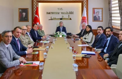 Bayburt’ta okul güvenliği için alınan tedbirler değerlendirildi