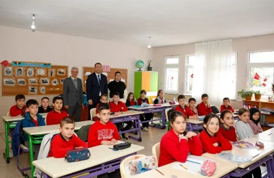 Başkan Ekim: “Evlatlarımızın Ve Öğretmenlerimizin Her Zaman Yanındayız”
