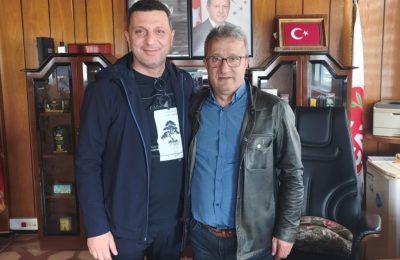 NBC Beton Parke Fabrikası Yönetim Kurulu Üyesi İş İnsanı ve Of Belediye Meclis Üyesi  Eşref Çakıroğlu’ndan Of Çaykur Çay Fabrikası Müdürü “BABA DOSTU”  Ali Genç’e Sezon Öncesi Moral Ziyareti